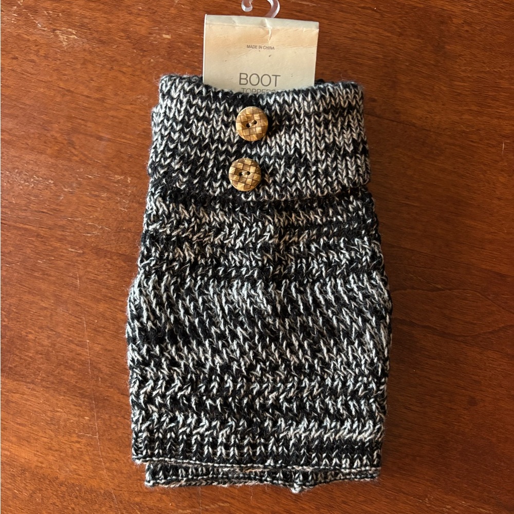 Maurices Boot Toopers NWT
